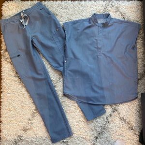 FIGS Scrub Set (Rafaela top + Skinny Yola pants)